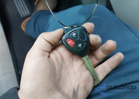 2011 Toyota Venza z USA, uszkodzony, nr VIN 4T3ZA3BB9BU046736